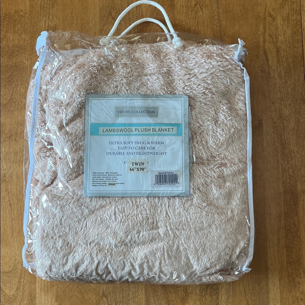 Hotel Collection Lambswool Plush Blanket - BEIGE